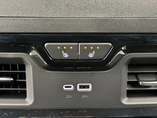 2026 GMC Sierra 5th Gen - Image 7 of 12