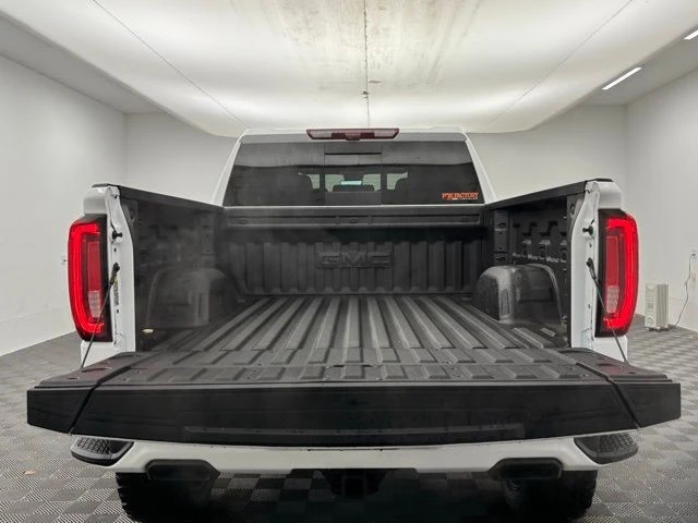 2026 GMC Sierra 5th Gen - Image 11 of 12