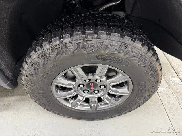 2026 GMC Sierra 5th Gen - Image 4 of 21