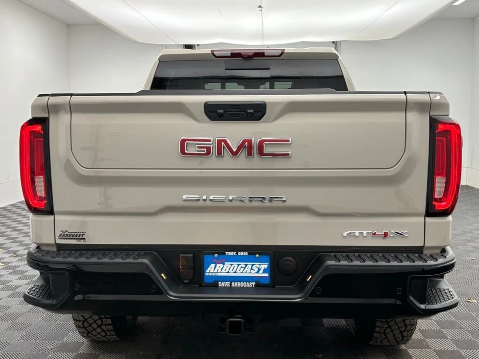 2026 GMC Sierra 5th Gen - Image 7 of 12