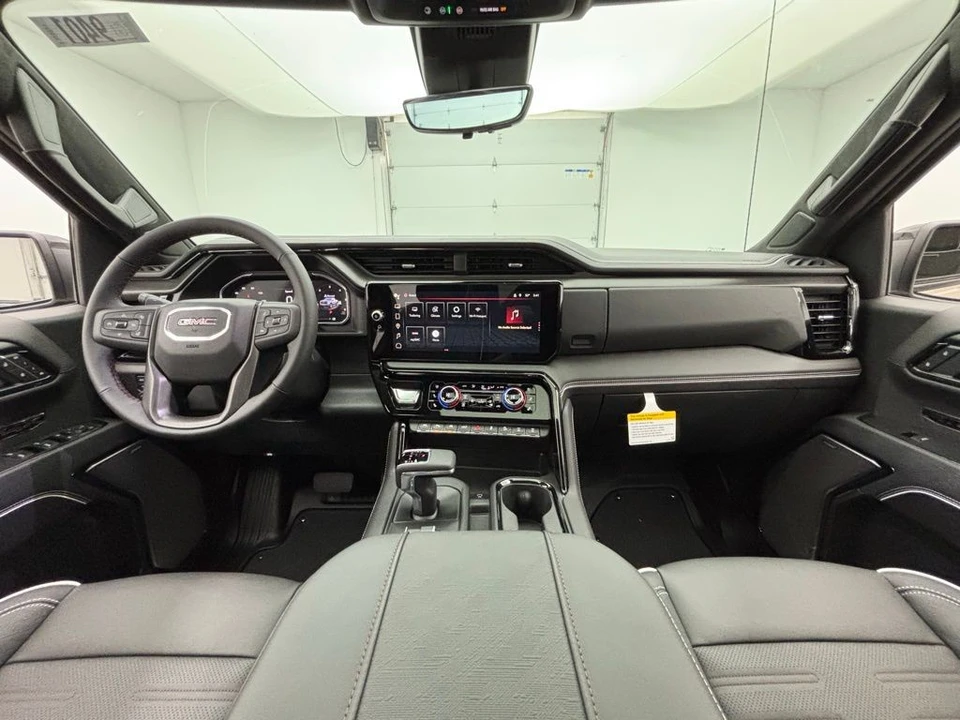 2026 GMC Sierra 5th Gen - Image 2 of 12