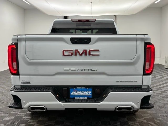 2026 GMC Sierra 5th Gen - Image 11 of 12