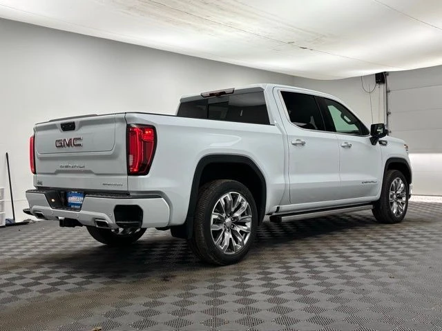2026 GMC Sierra 5th Gen - Image 10 of 12