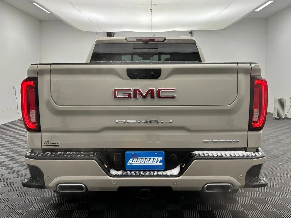2026 GMC Sierra 5th Gen - Image 11 of 12