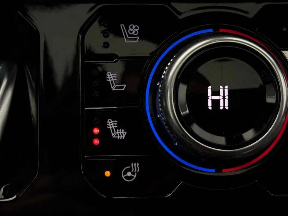 2026 GMC Sierra 5th Gen - Image 6 of 12