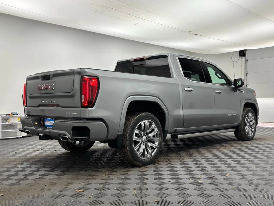 2026 GMC Sierra 5th Gen - Image 10 of 12