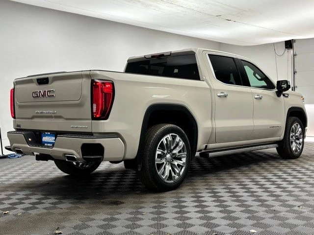 2026 GMC Sierra 5th Gen - Image 10 of 12