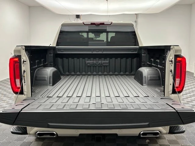 2026 GMC Sierra 5th Gen - Image 12 of 12