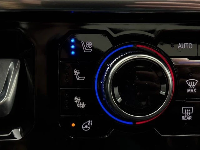 2026 GMC Sierra 5th Gen - Image 6 of 12