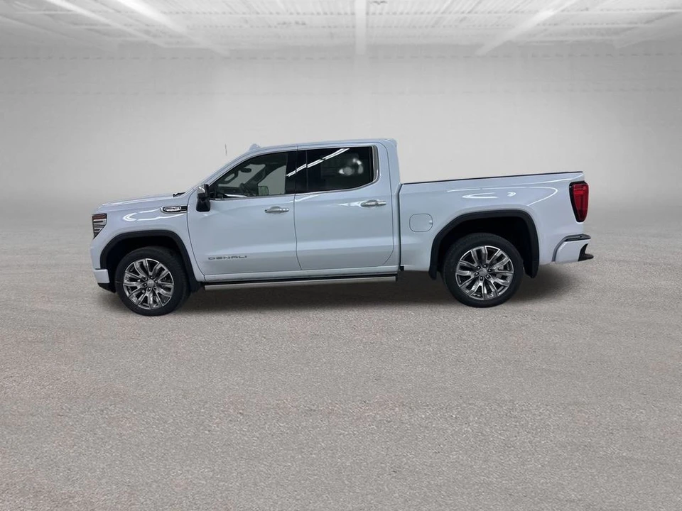 2026 GMC Sierra 5th Gen - Image 6 of 12