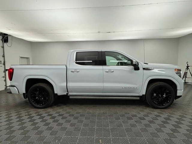 2026 GMC Sierra 5th Gen - Image 7 of 12