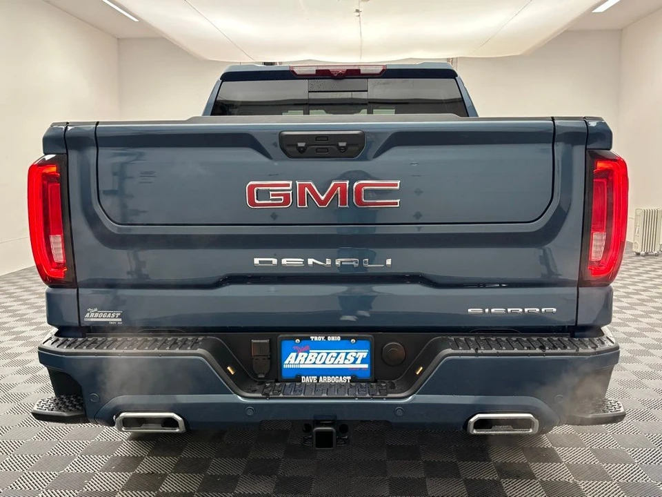 2026 GMC Sierra 5th Gen - Image 11 of 12