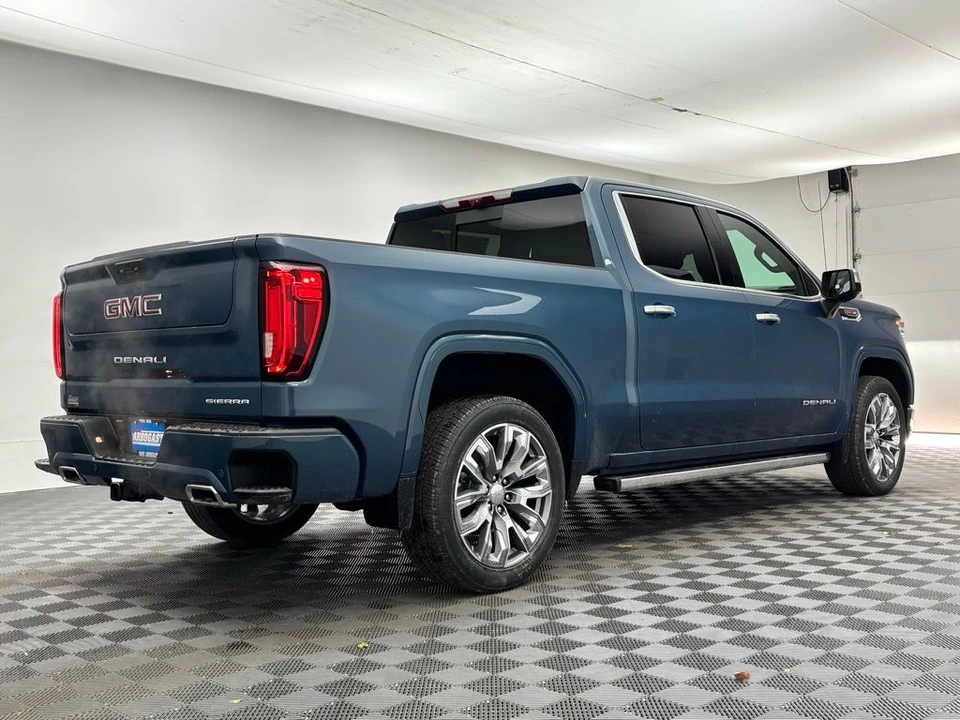 2026 GMC Sierra 5th Gen - Image 10 of 12