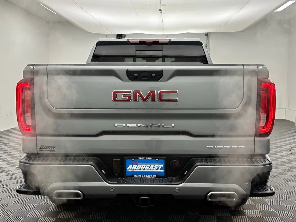 2026 GMC Sierra 5th Gen - Image 11 of 12