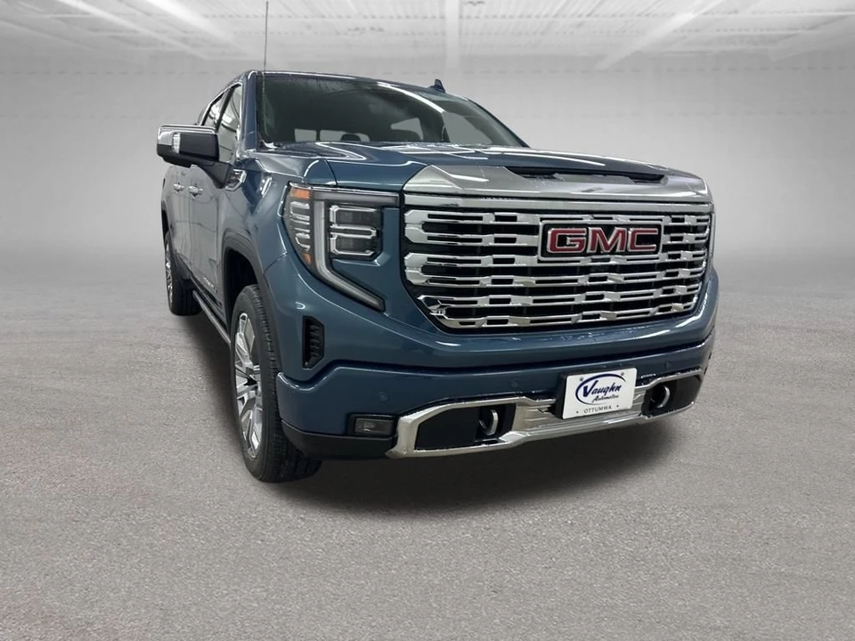 2026 GMC Sierra 5th Gen - Image 2 of 12