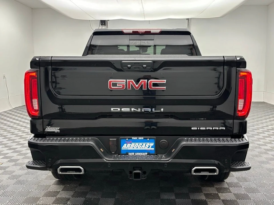 2026 GMC Sierra 5th Gen - Image 11 of 12