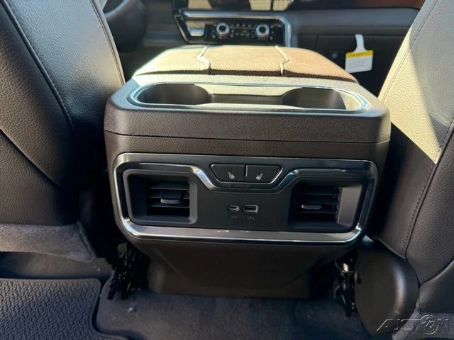 2026 GMC Sierra 5th Gen - Image 16 of 21