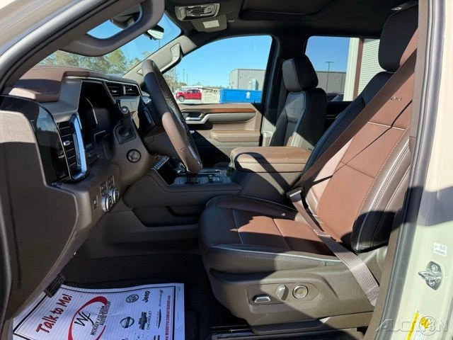 2026 GMC Sierra 5th Gen - Image 11 of 21