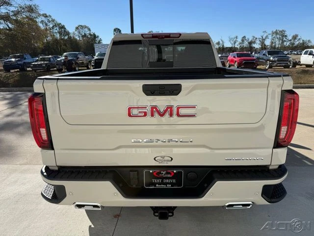 2026 GMC Sierra 5th Gen - Image 7 of 21