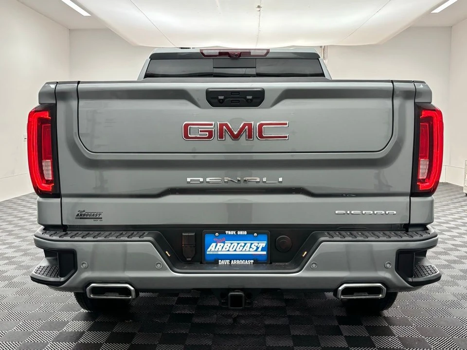 2026 GMC Sierra 5th Gen - Image 10 of 12