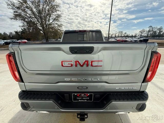 2026 GMC Sierra 5th Gen - Image 7 of 12