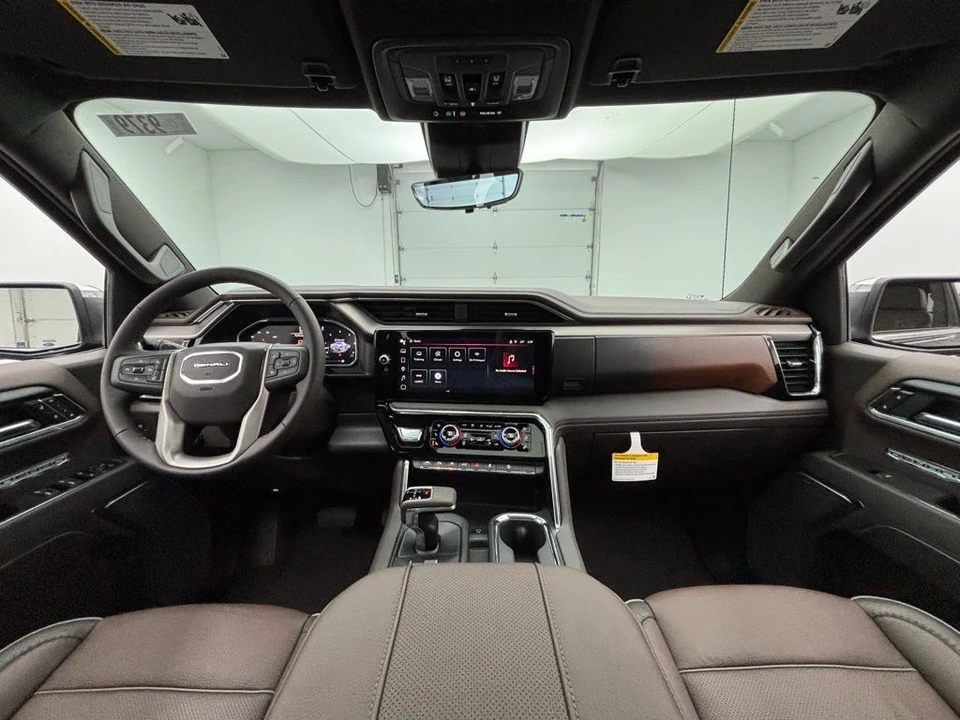 2026 GMC Sierra 5th Gen - Image 2 of 12