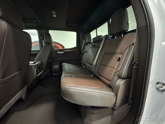2026 GMC Sierra 5th Gen - Image 9 of 12