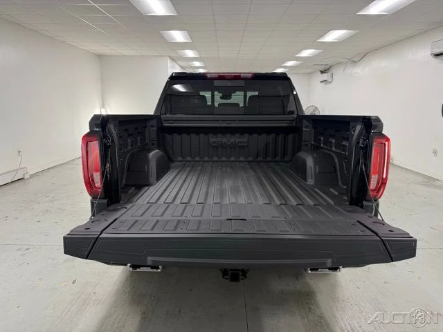 2026 GMC Sierra 5th Gen - Image 8 of 12