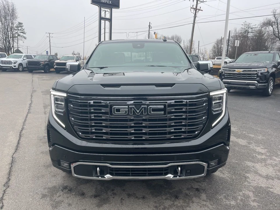 2026 GMC Sierra 5th Gen - Image 8 of 12