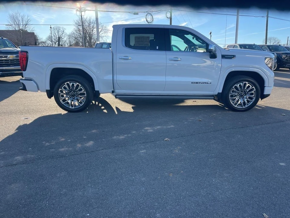 2026 GMC Sierra 5th Gen - Image 6 of 12