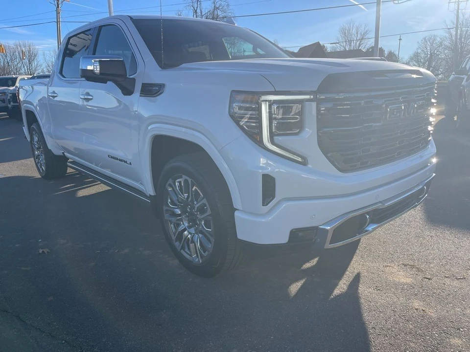 2026 GMC Sierra 5th Gen - Image 7 of 12