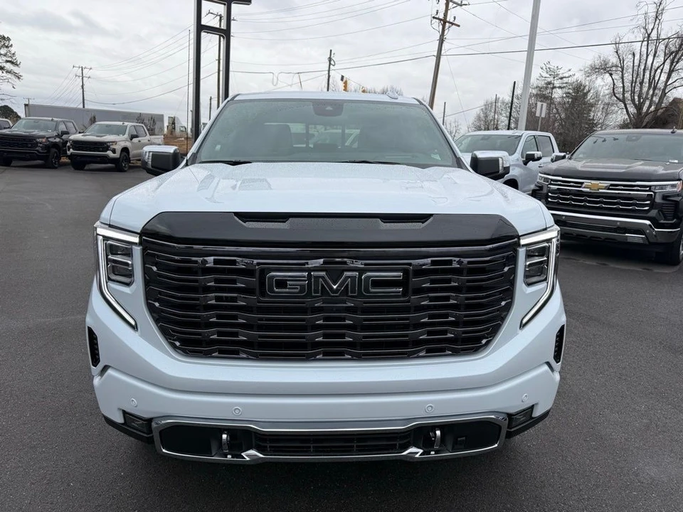 2026 GMC Sierra 5th Gen - Image 8 of 12