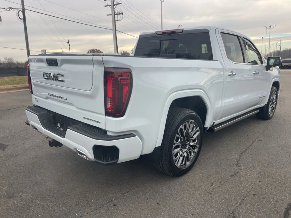 2026 GMC Sierra 5th Gen - Image 5 of 12
