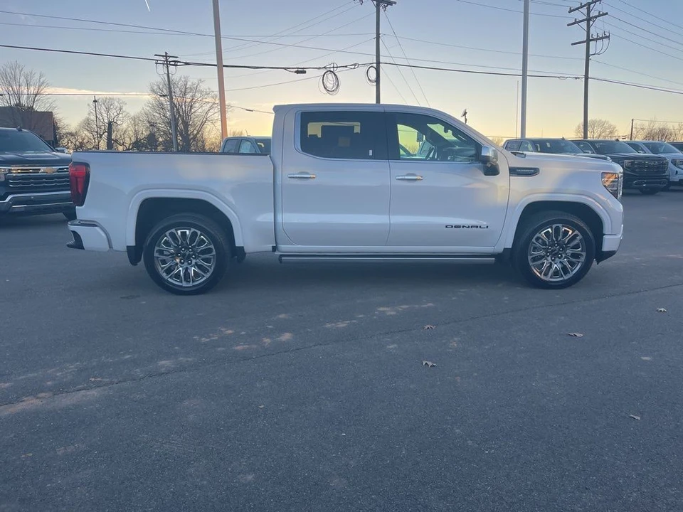 2026 GMC Sierra 5th Gen - Image 6 of 12