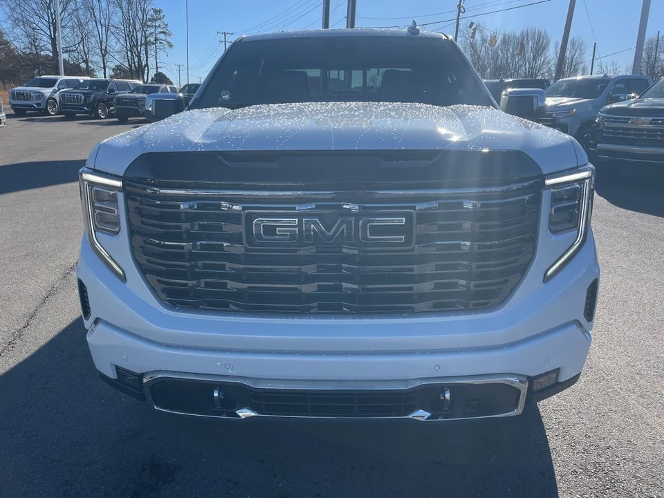 2026 GMC Sierra 5th Gen - Image 8 of 21