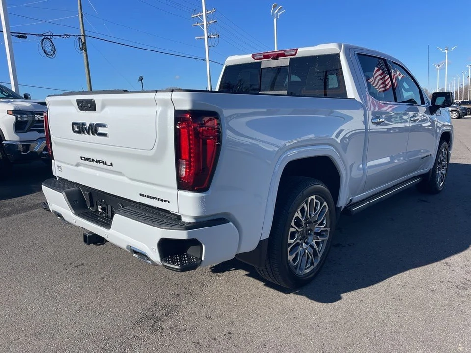 2026 GMC Sierra 5th Gen - Image 5 of 21