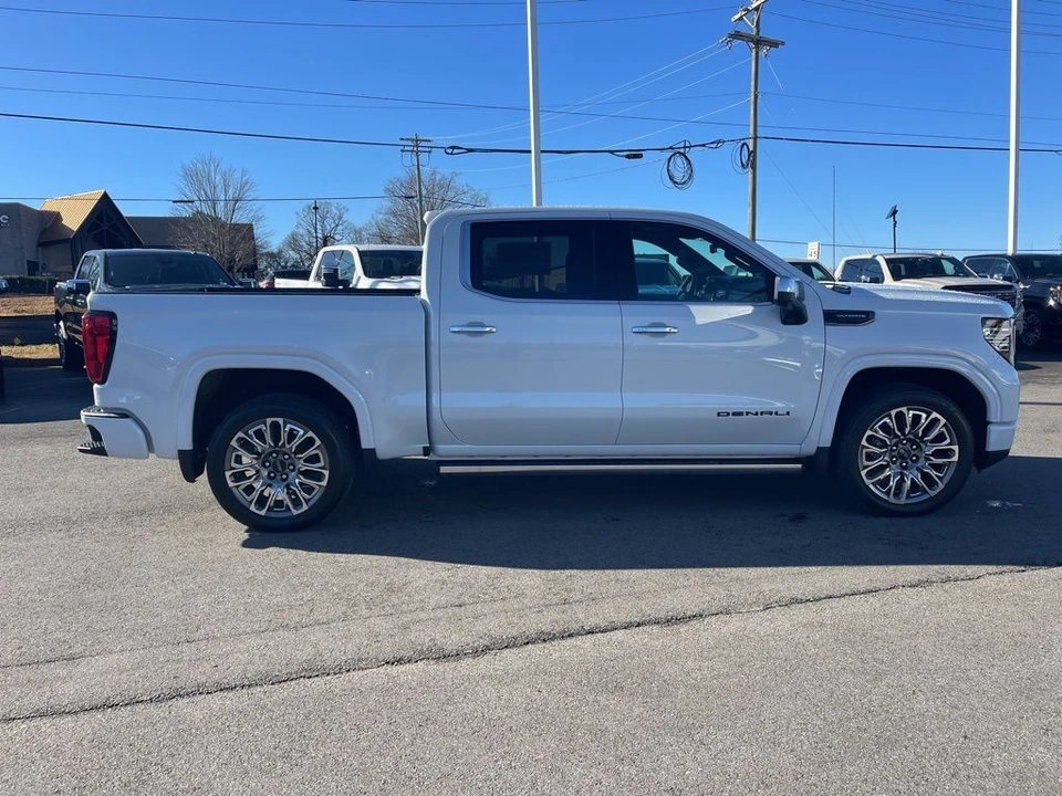 2026 GMC Sierra 5th Gen - Image 6 of 21