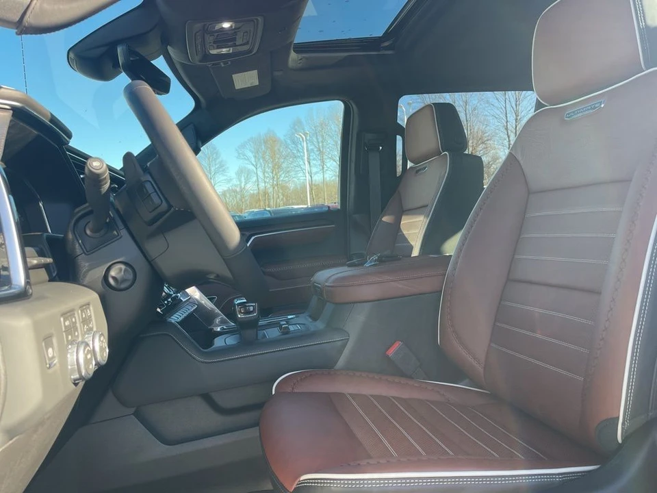 2026 GMC Sierra 5th Gen - Image 11 of 21