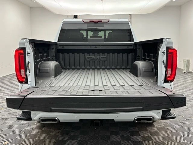 2026 GMC Sierra 5th Gen - Image 12 of 12