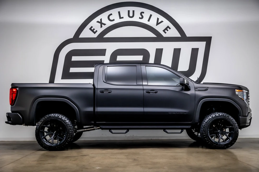 2026 GMC Sierra 5th Gen - Image 9 of 12