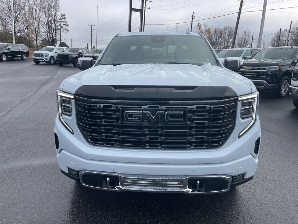 2026 GMC Sierra 5th Gen - Image 8 of 12