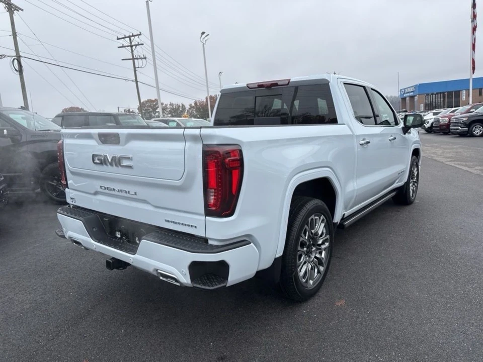 2026 GMC Sierra 5th Gen - Image 5 of 12