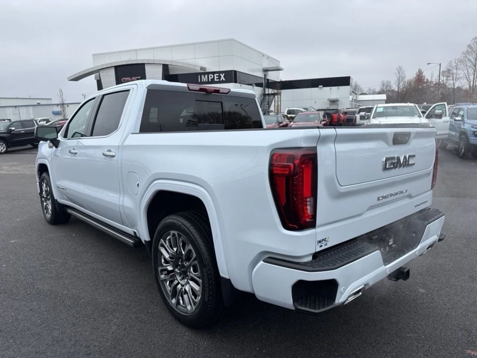 2026 GMC Sierra 5th Gen - Image 3 of 12