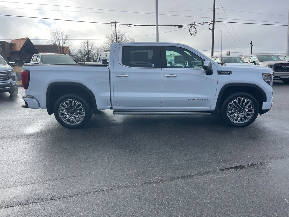 2026 GMC Sierra 5th Gen - Image 6 of 12