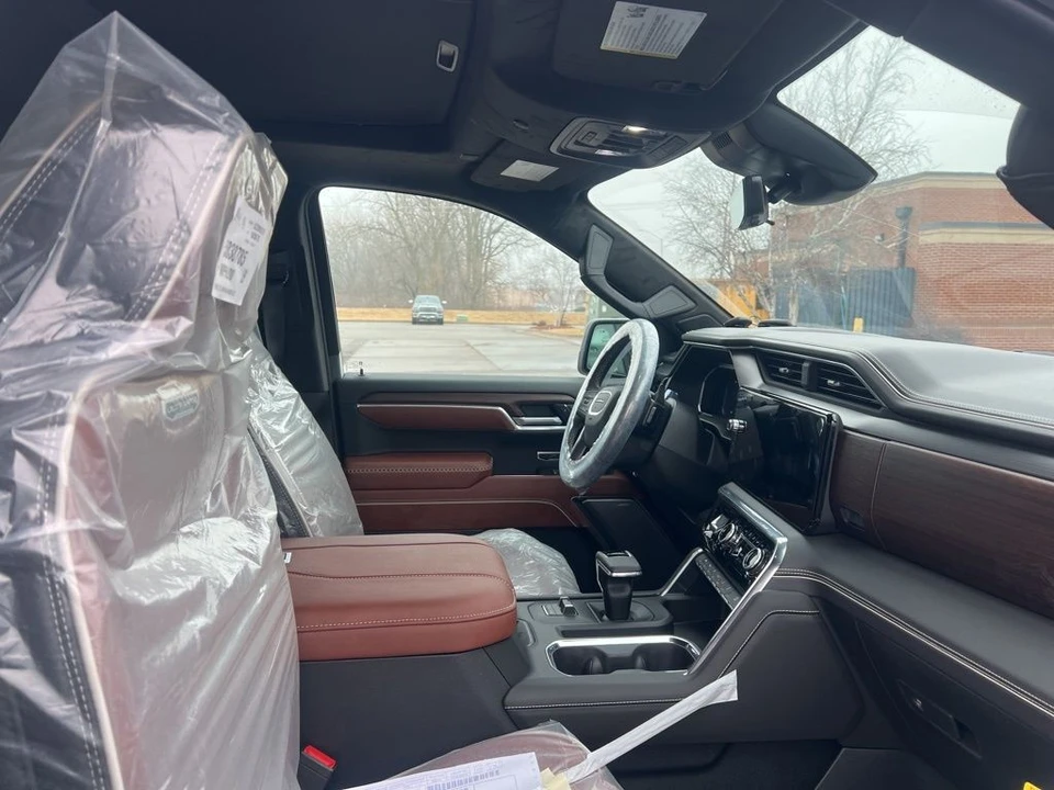 2026 GMC Sierra 5th Gen - Image 11 of 12