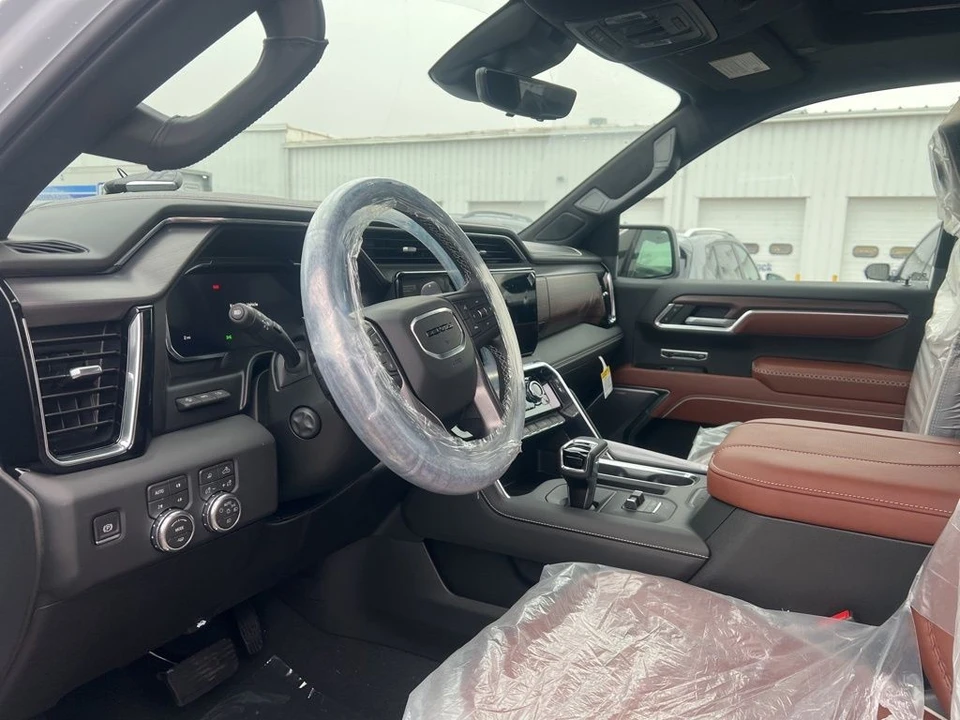2026 GMC Sierra 5th Gen - Image 6 of 12