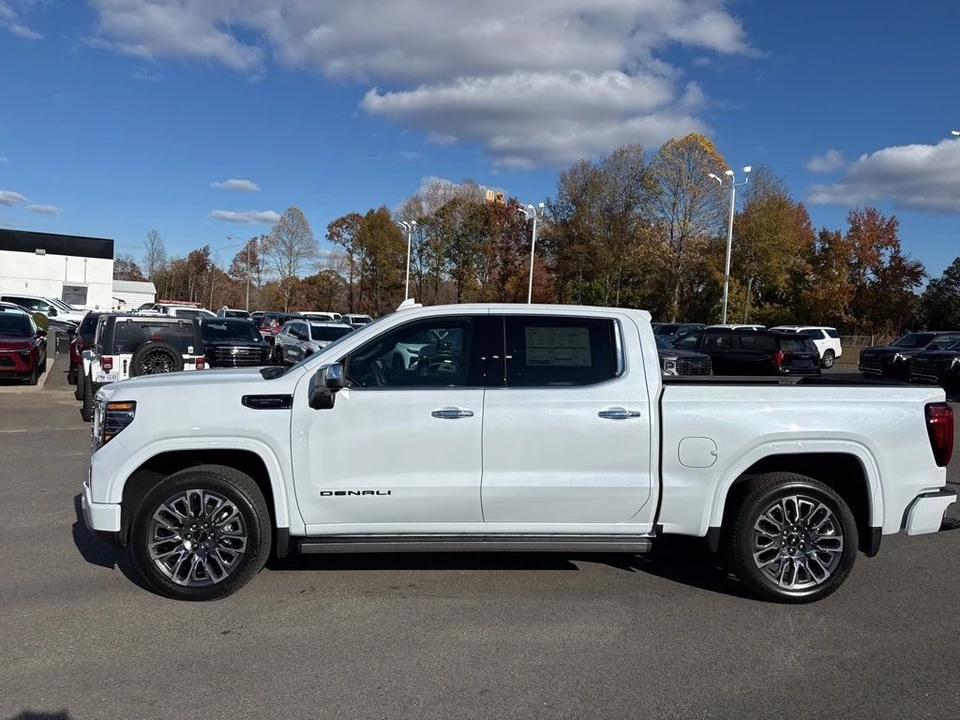 2026 GMC Sierra 5th Gen - Image 2 of 12