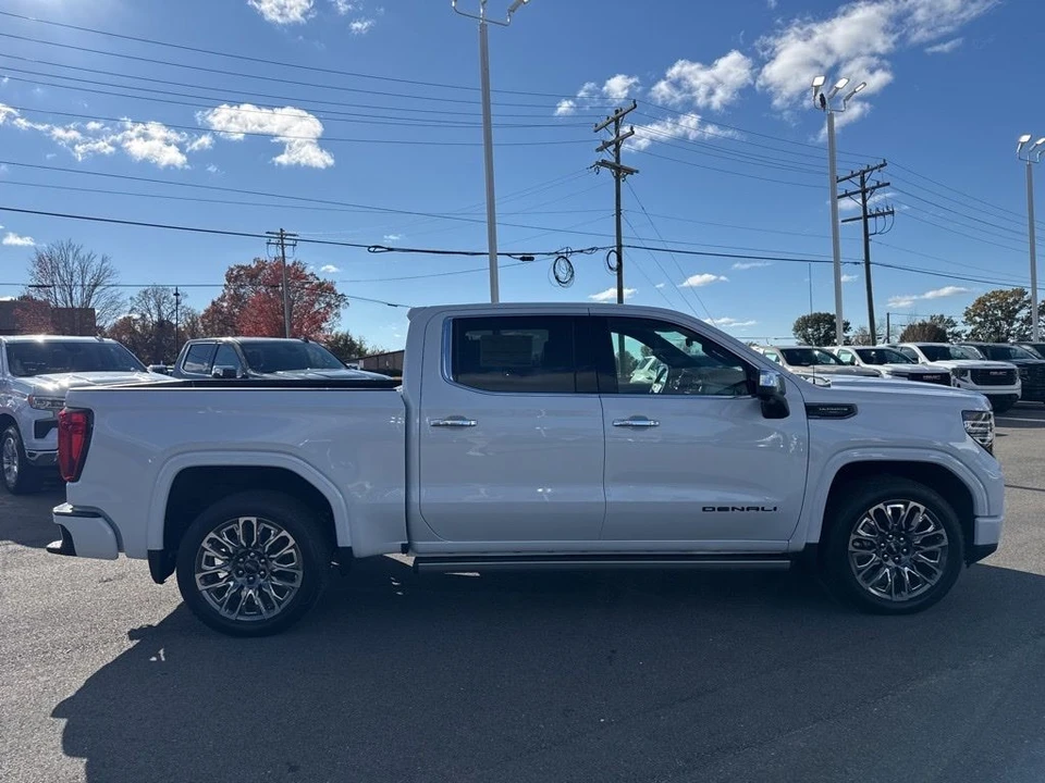 2026 GMC Sierra 5th Gen - Image 6 of 12
