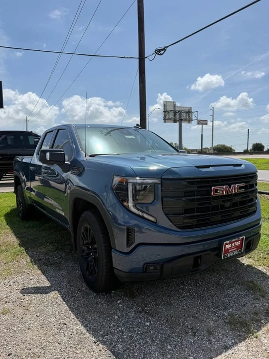 2026 GMC Sierra 5th Gen - Image 5 of 7