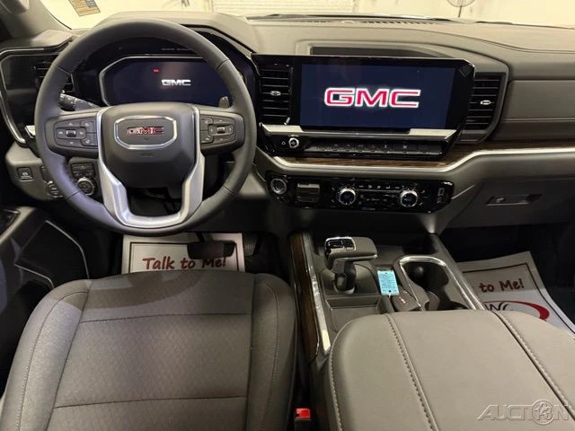 2026 GMC Sierra 5th Gen - Image 18 of 21